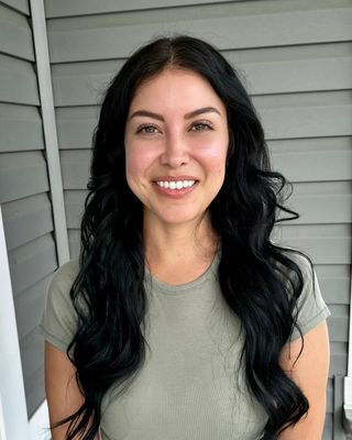 Photo of Reanna Murray, Licensed Master Social Worker, LMSW