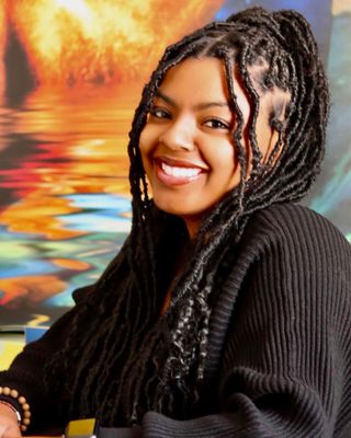 Photo of Canterra Moore, Counselor in Omaha, NE