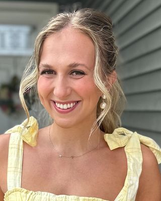 Photo of Kara Niles, Clinical Social Work/Therapist, LISW