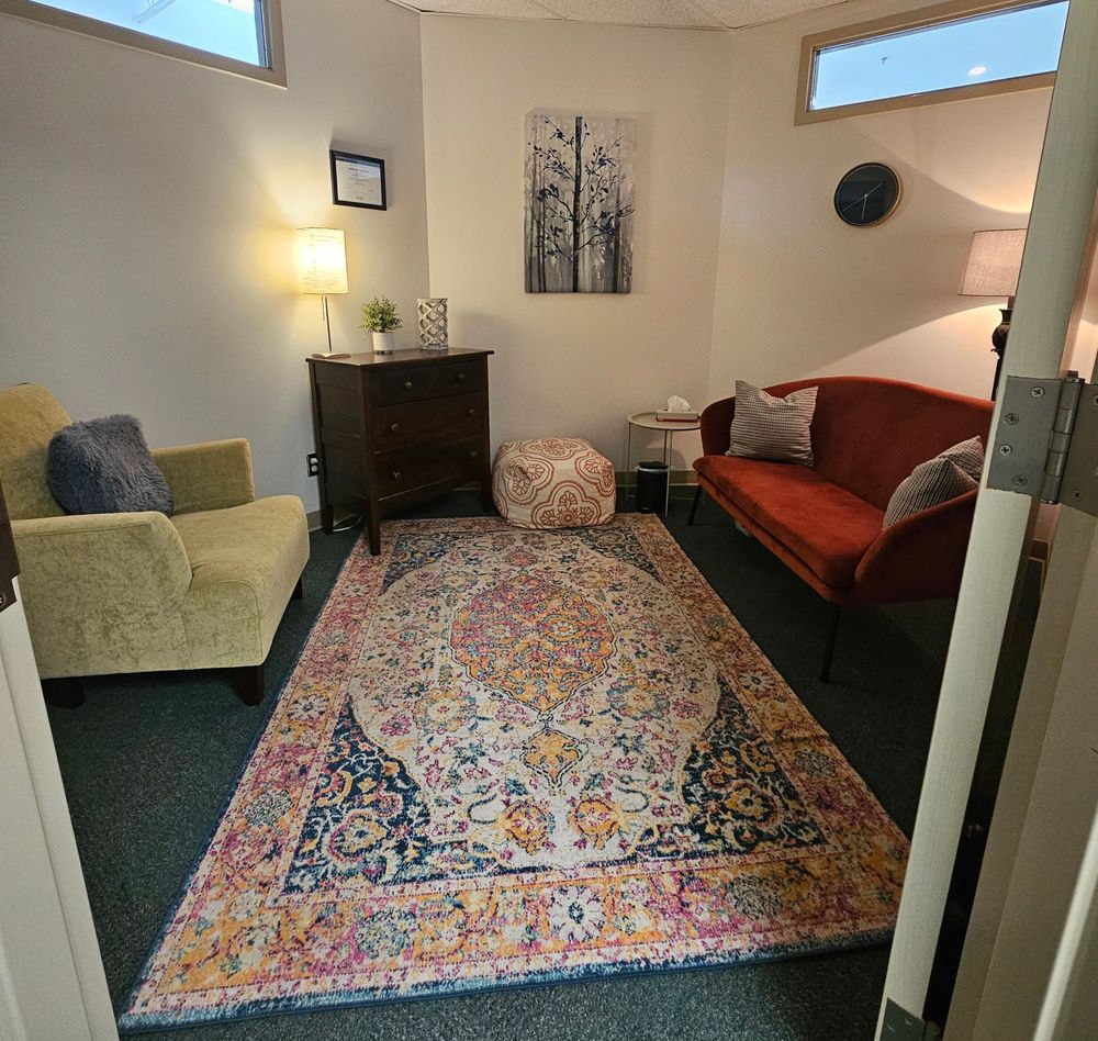 Comfortable and private space for in-person sessions. 