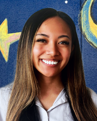 Photo of Mia Deguzman, Pre-Licensed Professional
