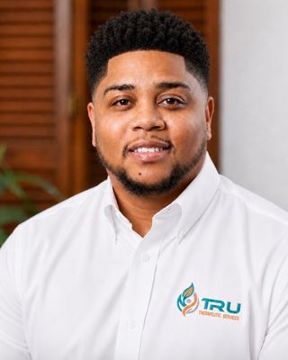 Photo of Dr. Darrian Dawson, Clinical Social Work/Therapist, DSW, LCSW, BACS