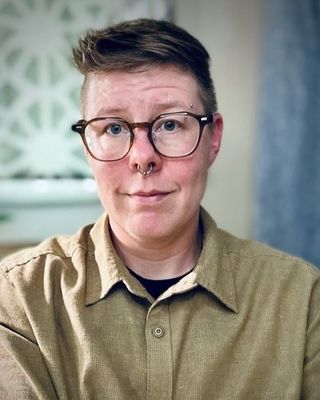 Photo of Kat Canada, Clinical Social Work/Therapist, LCSW, LICSW