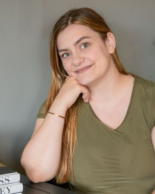 Photo of Ashley McAndrew, Licensed Professional Counselor, ATR-BC, LPC