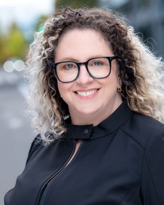 Photo of Erika Tarjan, Marriage & Family Therapist, LMFT, CADC I