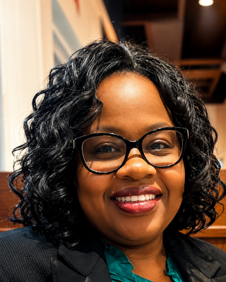 Photo of Mary Waweru, Psychiatric Nurse Practitioner, MSN, RNP, PMHNP-B