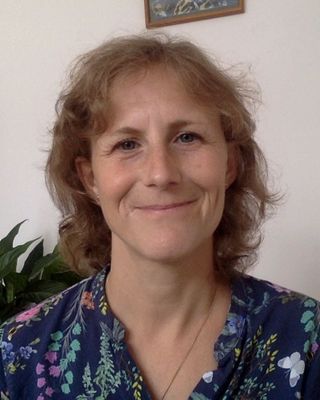 Photo of Suzanne Skrimshire, Psychotherapist, MA, BPC