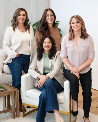 Photo of Dr. Rae Anne Ho Fung - Balanced Collective , Psychologist, PhD, LP, LPC, LCSW