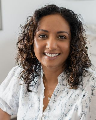 Photo of Rosie Gollapalli, Marriage & Family Therapist in Michigan