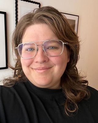 Photo of Mars Vallon, Clinical Social Work/Therapist, LCSW