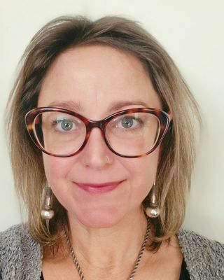 Photo of Carly Jane DARNELL - Carly Darnell Counselling & Psychotherapy, Counsellor, DCounsPsych, PNCPS Acc.