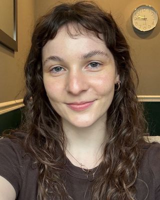 Photo of Lucy Heye - Lucy Heye: Teens, Adults, EMDR, Clinical Social Work/Therapist, LSW