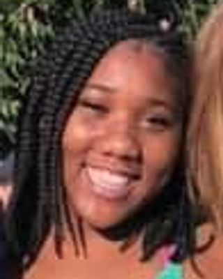 Photo of Shanaya McNeill, LCSW Associate , MSW, LCSWA