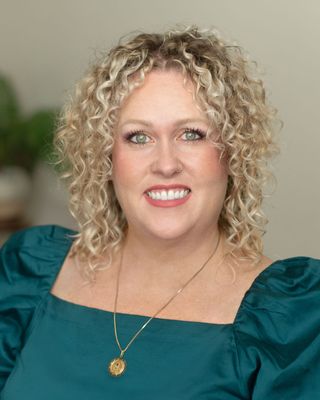 Photo of Amy McClung, MA, LPC, LMFT, Marriage & Family Therapist