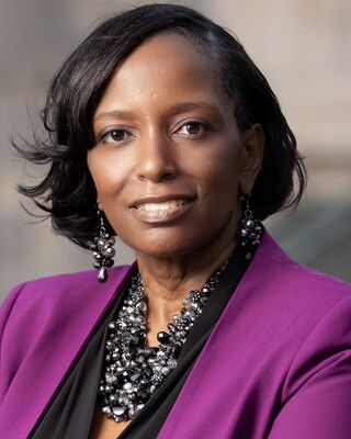 Photo of Dr. Shauna Moore Reynolds, Counselor in Silver Spring, MD
