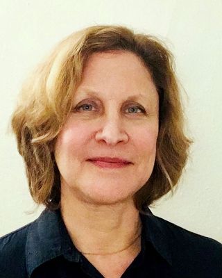 Photo of Julianne Davidow in Upper West Side, New York, NY