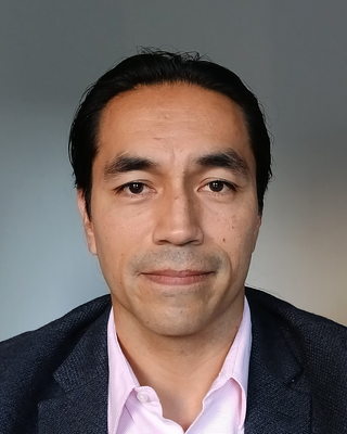 Photo of Marcel Flores, Psychologist, LP