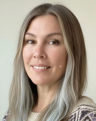 Photo of Tara Huff, Clinical Social Work/Therapist
