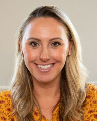 Photo of Alli Johnstone, Marriage & Family Therapist, MA, LMFT