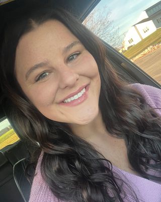 Photo of Taylor Ewing, Counselor, MA, LCPC