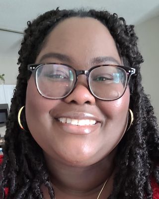 Photo of Saphire Hanna, Licensed Clinical Mental Health Counselor, LCMHC