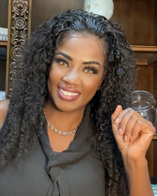 Photo of Stephanie Bankston, Psychiatric Nurse Practitioner, PMHNP