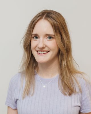 Photo of Lauren Carlston, Physician Assistant, PA-C