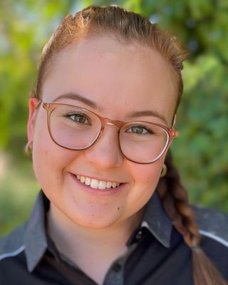 Photo of Colleen Cuevas, Marriage & Family Therapist Associate, MAS-MFT, LAMFT