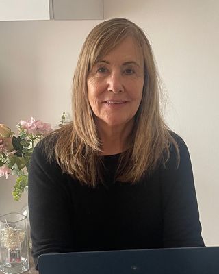 Photo of Vicki Jones, Psychotherapist, MSc, MBACP Accred