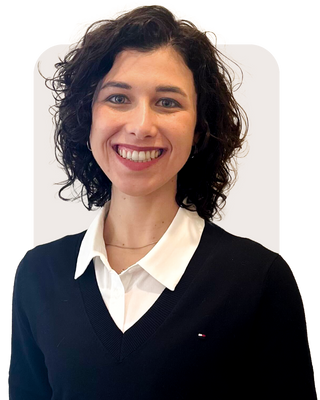 Photo of Nicole (Nikki) Alexandra Agro - Nikki Agro, Registered Psychotherapist (Qualifying), MA
