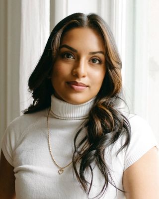 Photo of Ruth Reina, Registered Social Worker, MSW, RSW, TITC-CT