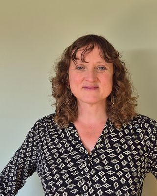 Photo of Jennifer Wellwood, Counsellor, MNCPS Acc.