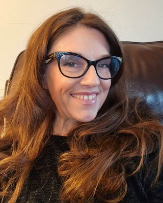 Photo of Veronica Harben, Clinical Social Work/Therapist, MA, ACSW