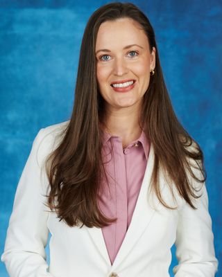 Photo of Eliza Davis, Psychologist, MA, PsyBA - Clin. Psych