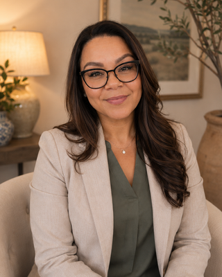 Photo of MARILYN GARZA, Marriage & Family Therapist Associate, M.A, AMFT