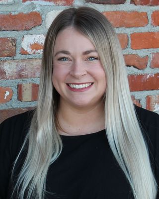 Photo of Remington Samuels, Clinical Social Work/Therapist, LIMHP, LICSW