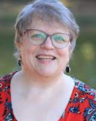 Photo of Ellen McHugh, Clinical Social Work/Therapist, LISW-CP