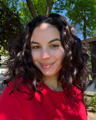 Photo of Helena Rose Rammal, Pre-Licensed Professional, LLMSW