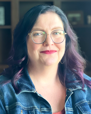 Photo of Amanda Bruns, Licensed Professional Clinical Counselor, MS, LPCC, LPC