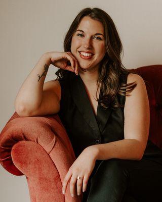 Photo of Nicole Greenstreet, Counsellor, BA, MACP, RCC