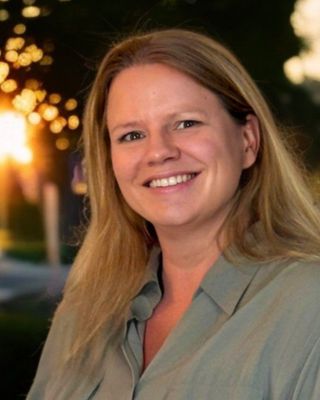 Photo of Kimberly Farmer, Counselor, MA, LPC
