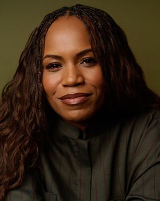 Photo of Monique Thomas, Psychotherapist, MA, MBACP