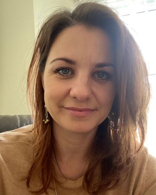 Photo of Dr Charlotte McEvoy, Psychologist in City Center, Bristol, England