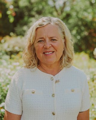 Photo of Jane E. Klingberg, Licensed Professional Counselor, LPC, LCPC