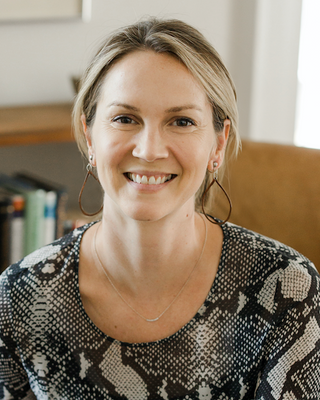 Molly Stewart, Clinical Social Work/Therapist, Kansas City, MO, 64108