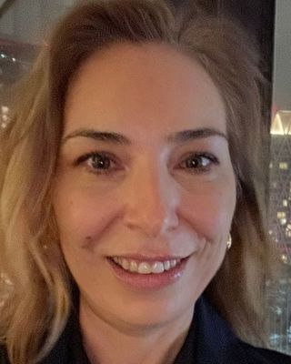 Photo of Sinem Uyanik, Psychotherapist, MBACP Accred