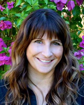 Photo of Kate Singer, Marriage & Family Therapist in 95617, CA