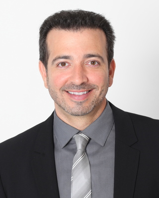 Photo of Hernando Chaves, MFT, DHS, Marriage & Family Therapist