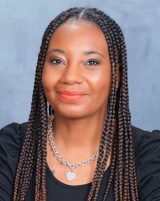 Photo of Shantere Buze, Counselor in 85028, AZ