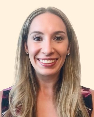 Photo of Mara Minasian, Psychiatric Nurse Practitioner, MSN, PMHNP-B